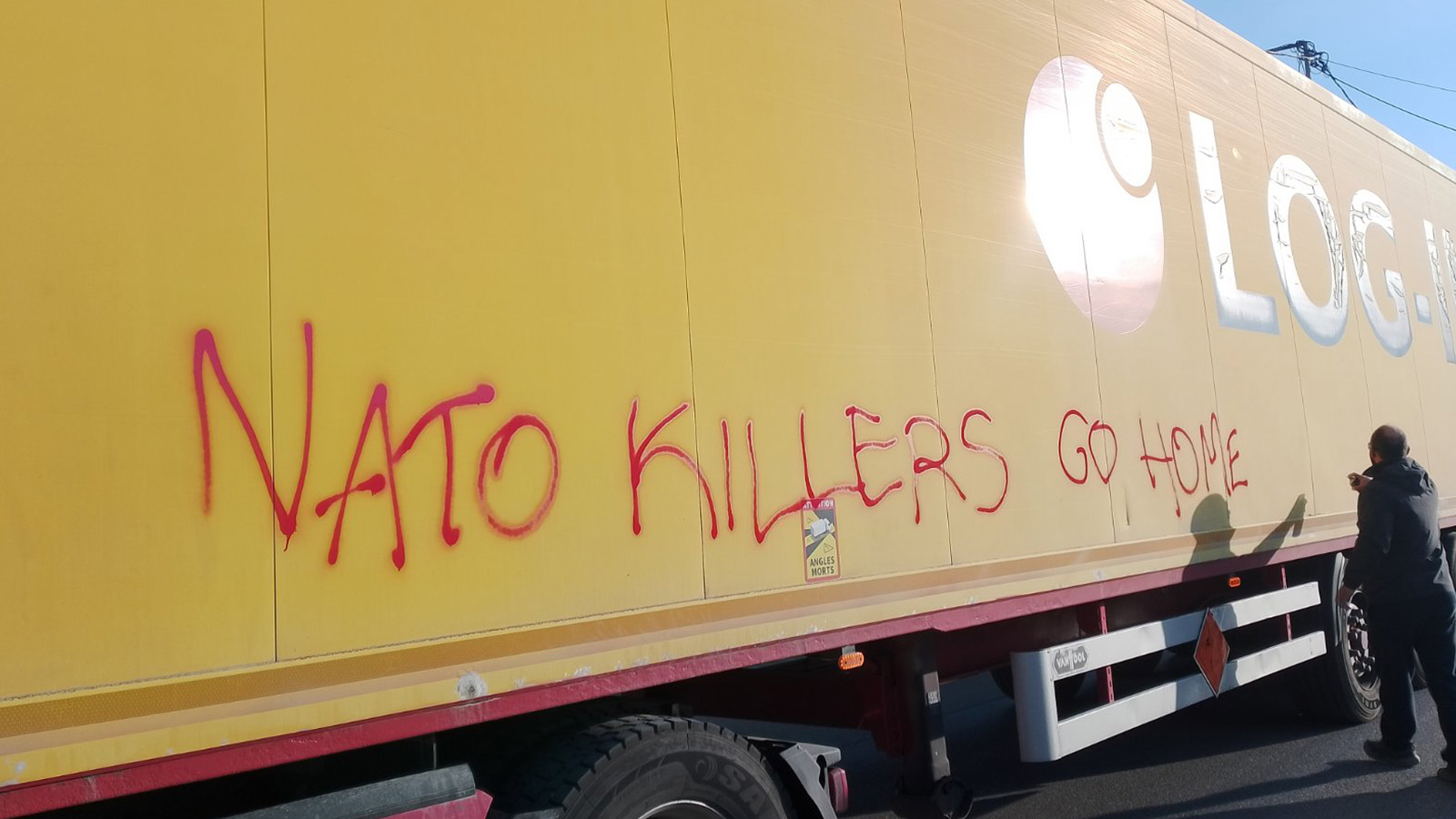 Solidarietà ai compagni del Partito Comunista di Grecia (KKE) e della Gioventù Comunista di Grecia (KNE): la repressione non fermerà chi si oppone alla guerra imperialista!